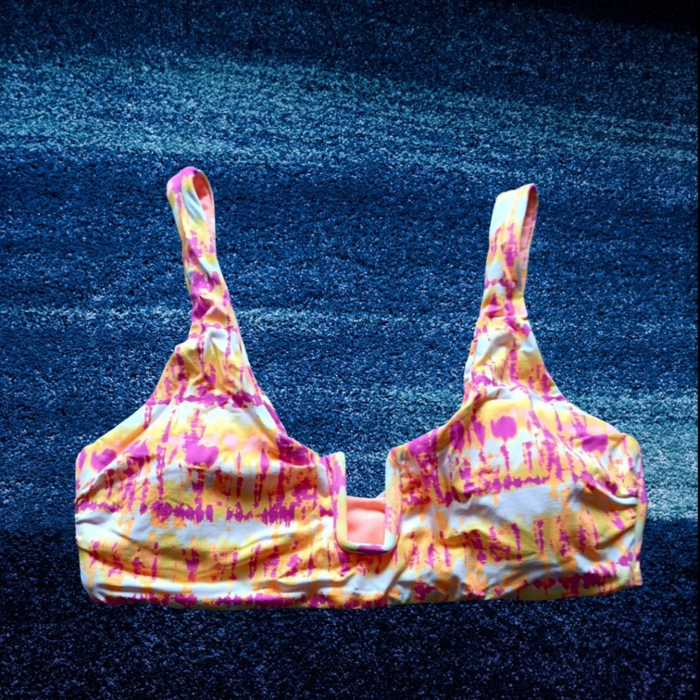 AMBRIELLE ORANGE AND PINK TIE DYE BRALETTE BIKINI SWIM TOP SIZE M